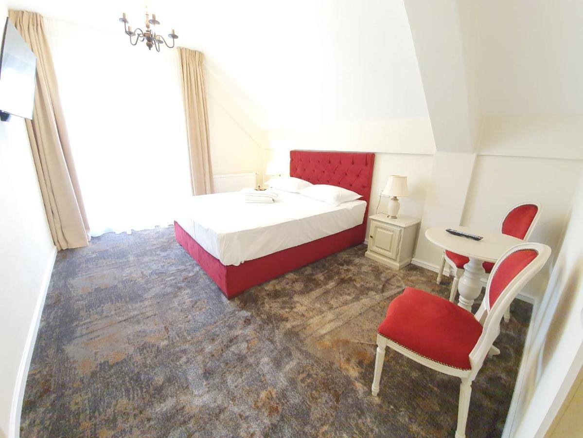 Hotel Mountain View Ceahlău Esterno foto