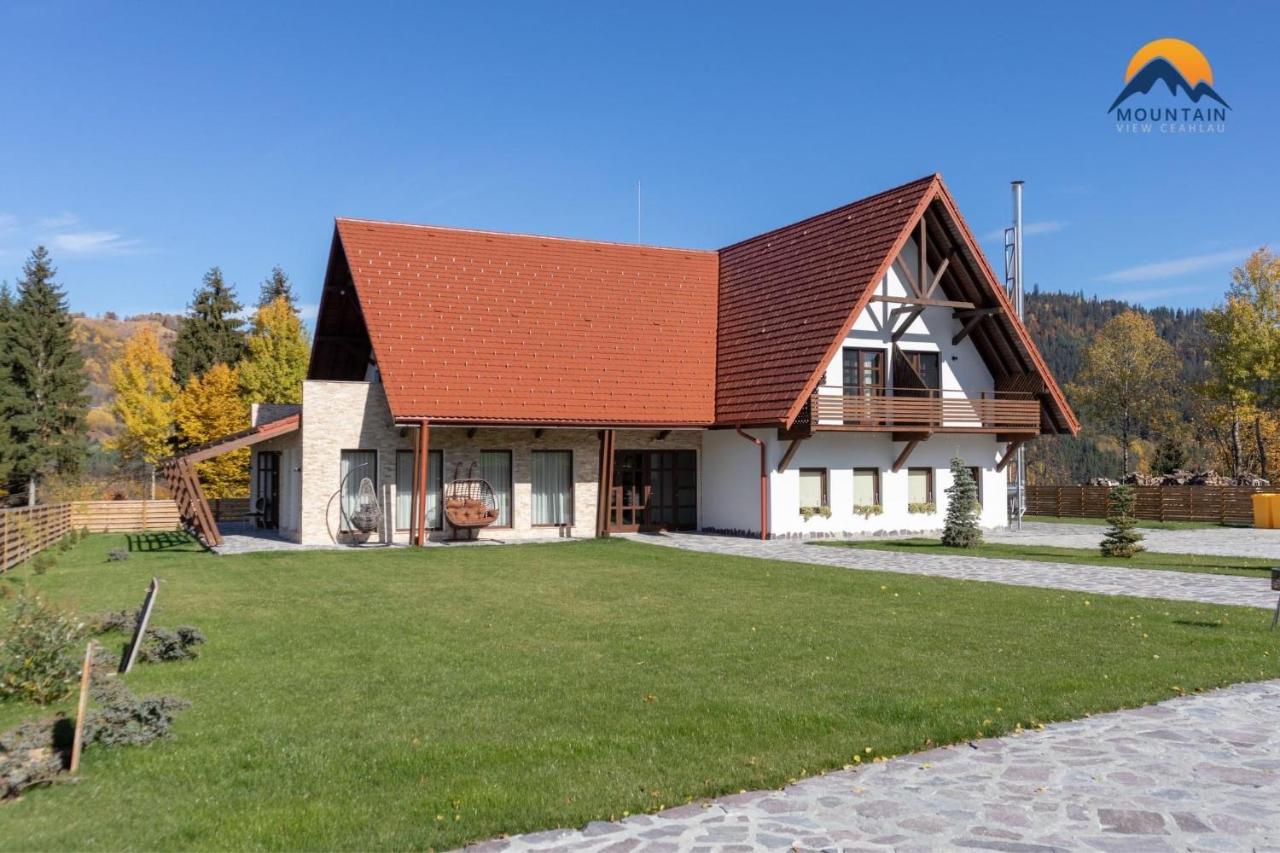 Hotel Mountain View Ceahlău Esterno foto